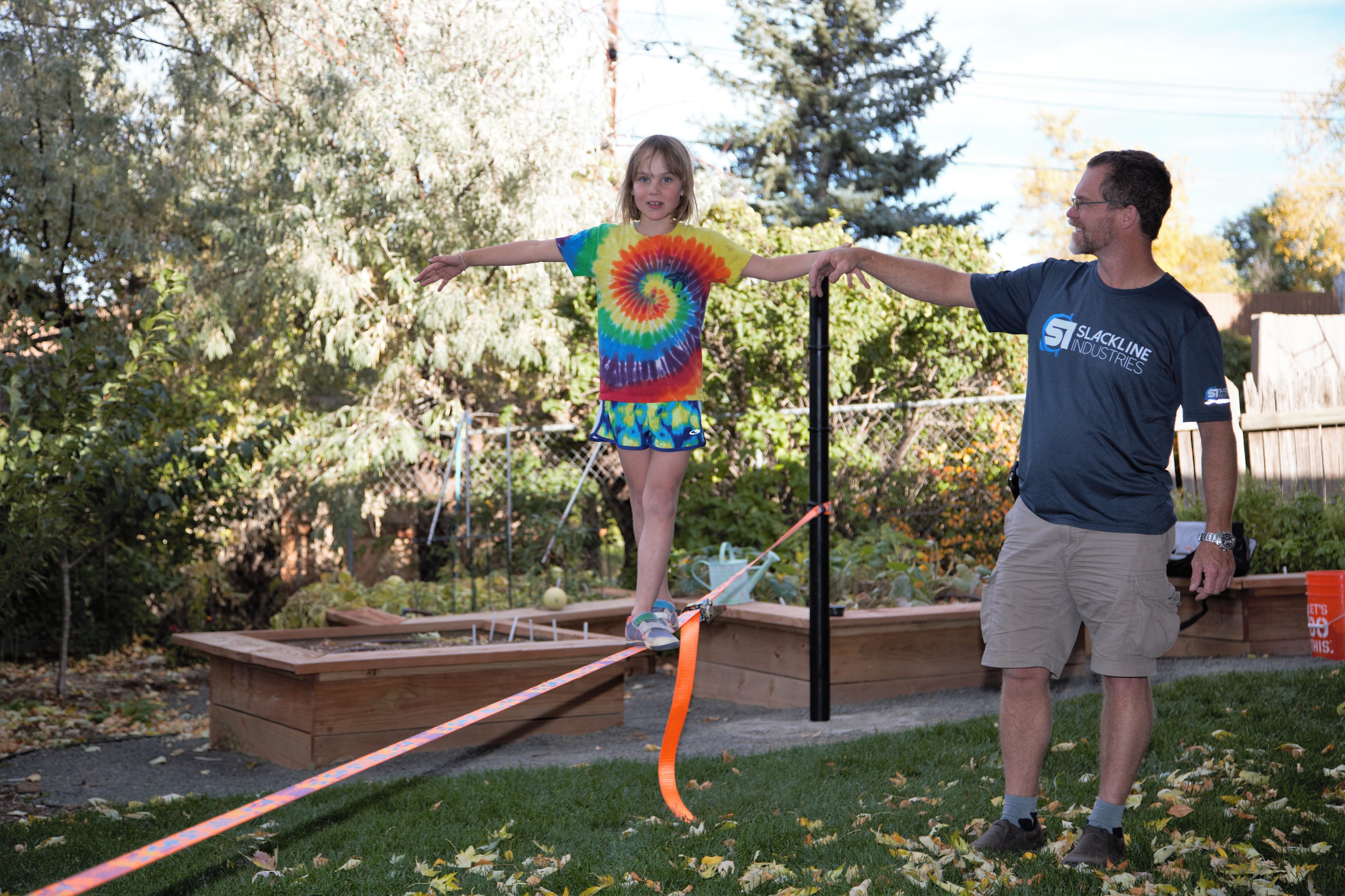 How to introduce your kids to slacklining