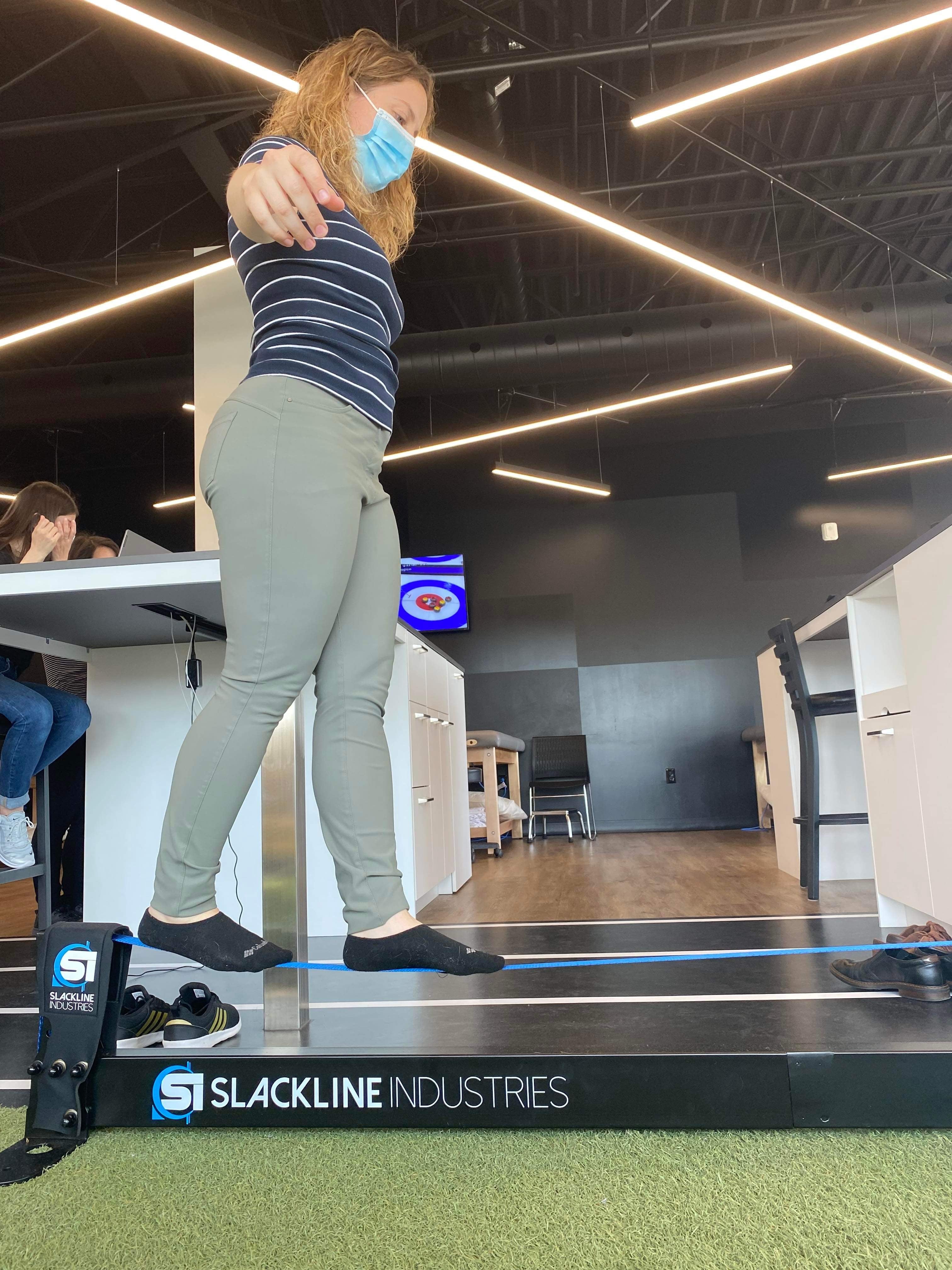 The Slackstand: a rehabilitation tool in physiotherapy